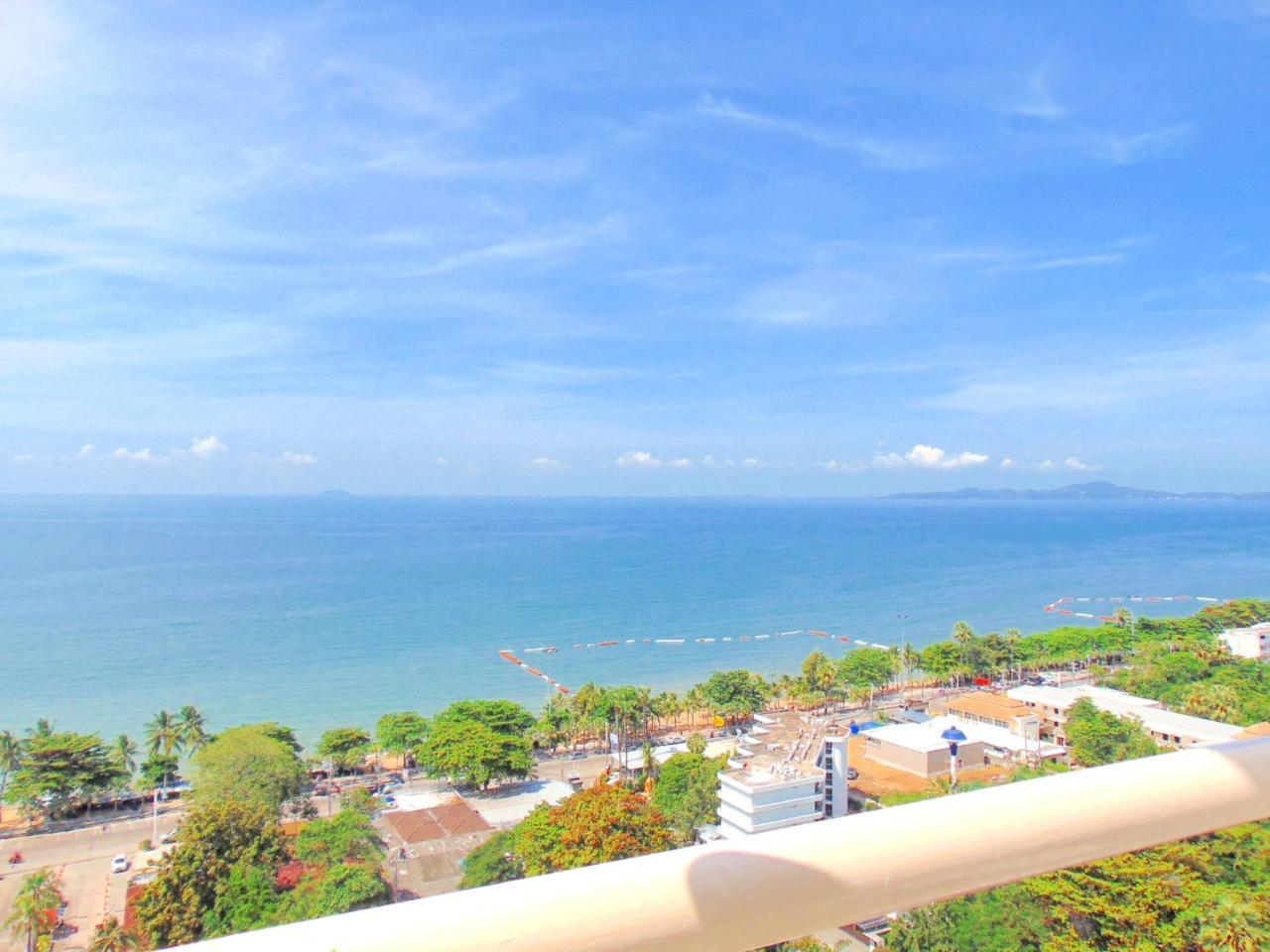 Sea View Beachfront Condos Pattaya 乔木提恩海滩 外观 照片